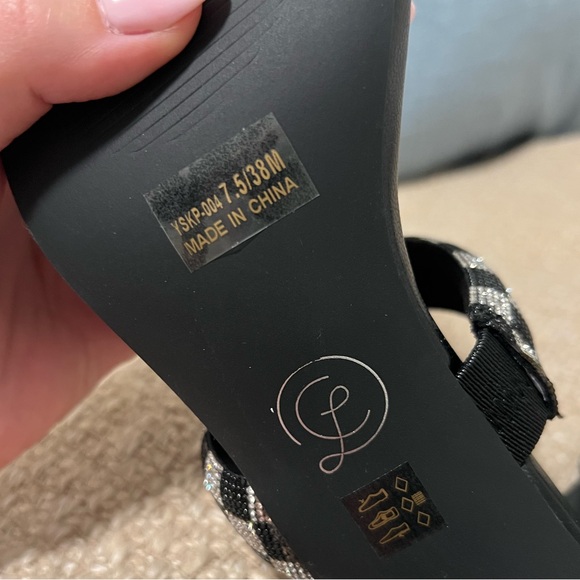 Chinese Laundry checkered heels black and silver size 7.5 - Picture 2 of 3